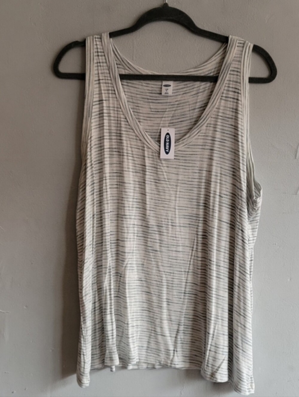 NEW women's XL Old Navy gray variegated stripe Luxe tank top shirt scoop neck